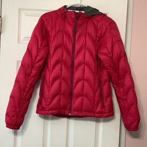 Outdoor research aria hooded puffer, hot pink